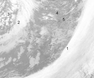 Imagem do infravermelho: Frentes frias, aguaceiros, contrastes terra - mar